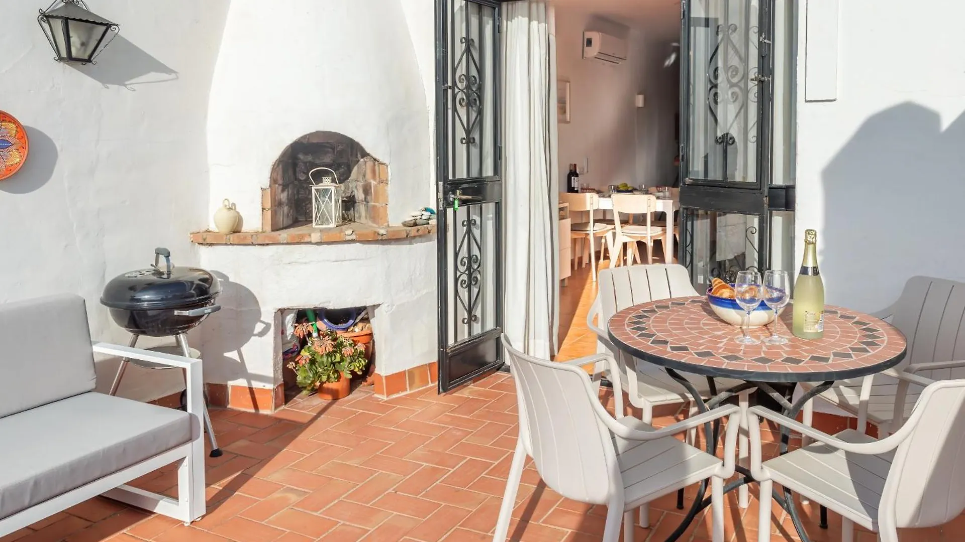 Las Palmas 20C - Oasis Properties Nerja Spanyolország